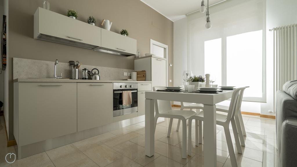 Italianway-Savona Apartment Milano Phòng bức ảnh